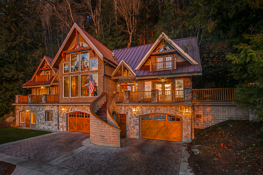 Lyle Jansma - Bellingham Real Estate Photographer - Jansma Design LLC
